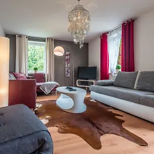 Apartmenthaus Am Erlbach Apartment Buch am Erlbach